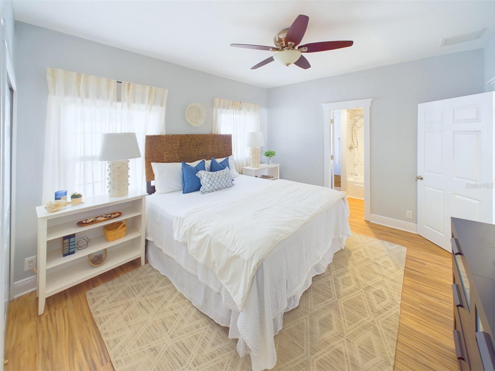 5205 N 9TH ST, TAMPA, FL, 33603