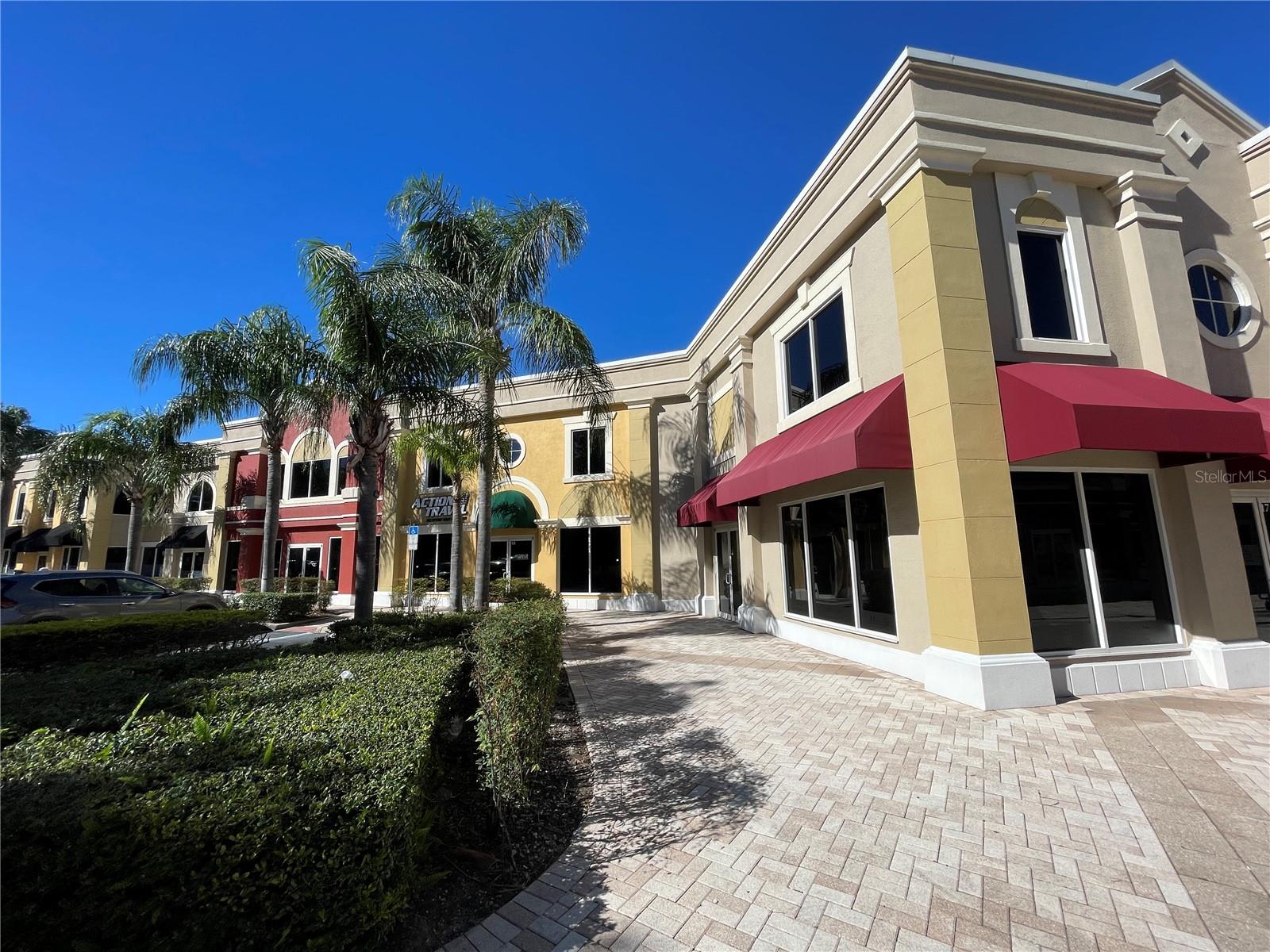 2151 CONSULATE DR #15, ORLANDO, FL, 32837