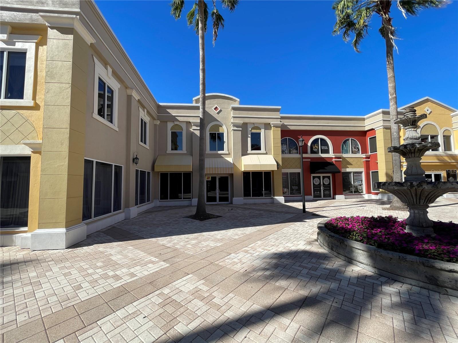 2151 CONSULATE DR #15, ORLANDO, FL, 32837