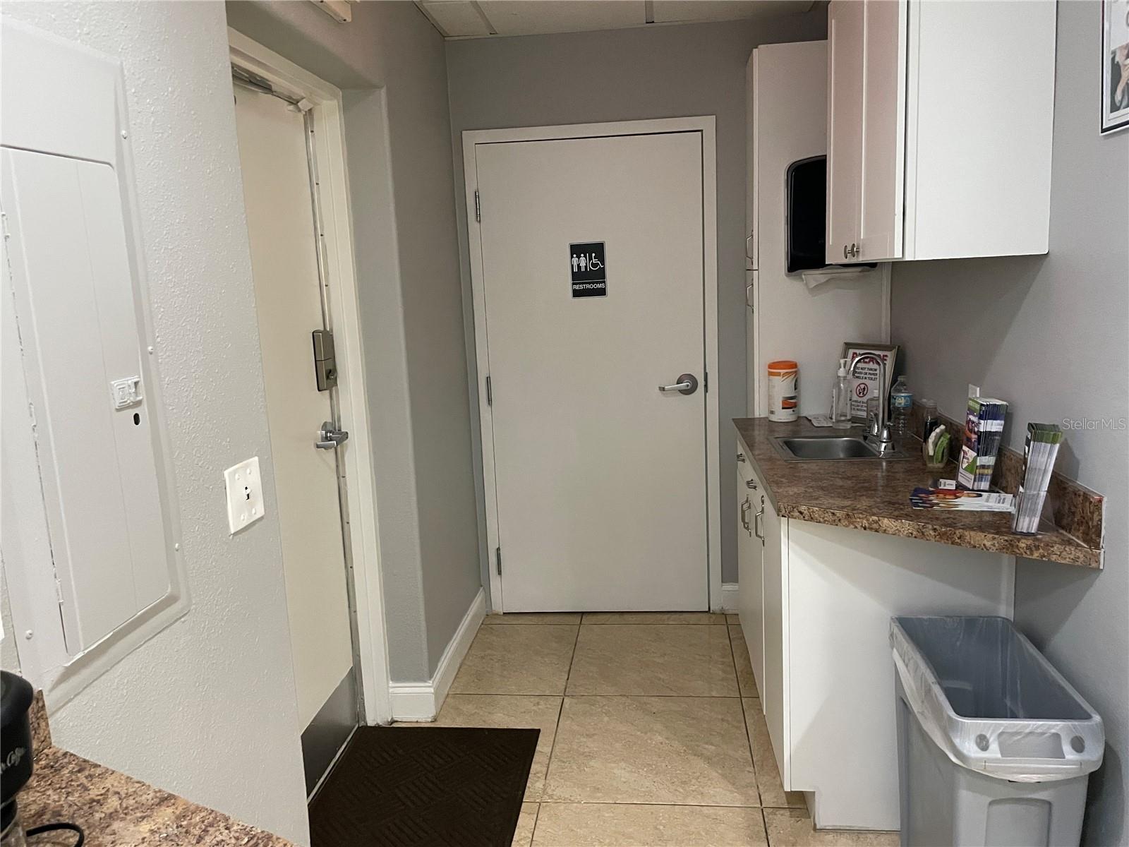 2151 CONSULATE DR #15, ORLANDO, FL, 32837