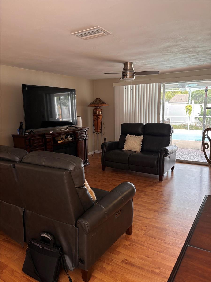 7137 SANDALWOOD DR, PORT RICHEY, FL, 34668
