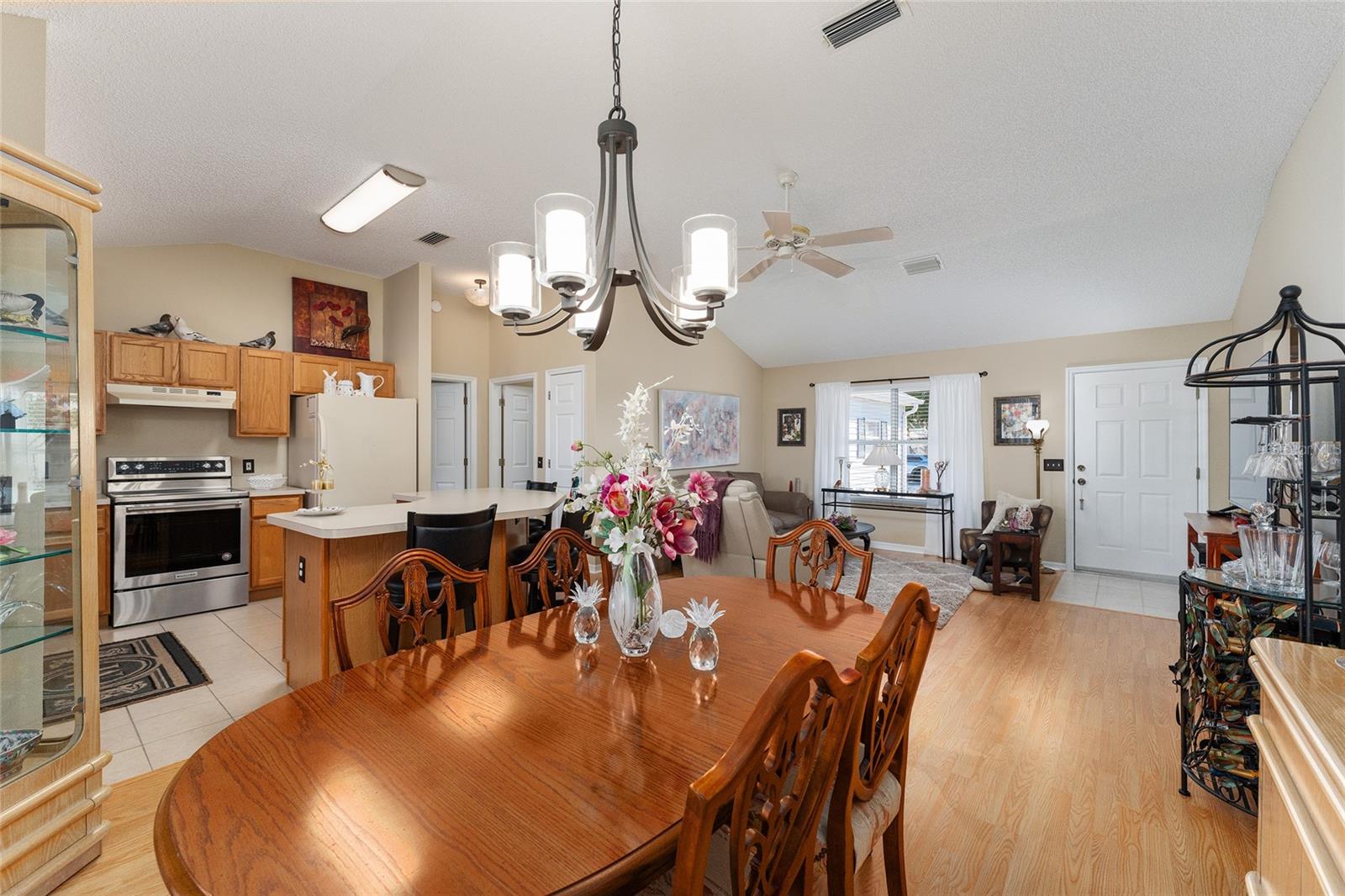 1312 LANDEROS LN, THE VILLAGES, FL, 32159