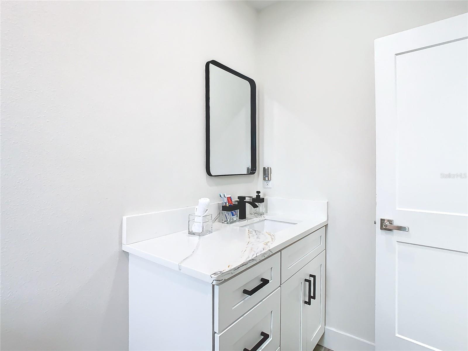 3304 DEL PRADO CT, TAMPA, FL, 33614