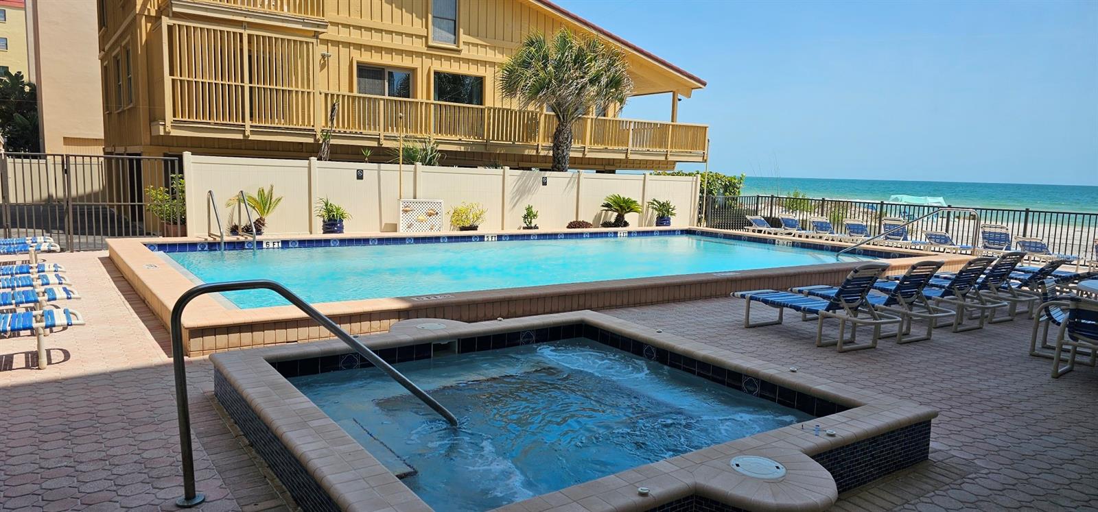 14900 GULF BLVD #410, MADEIRA BEACH, FL, 33708