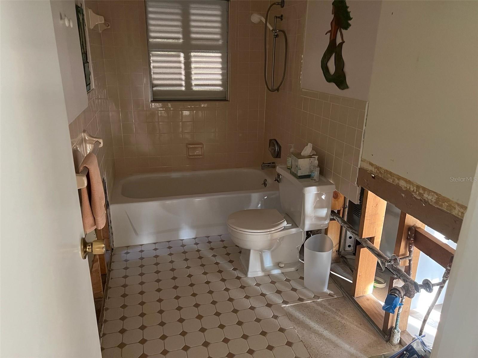 201 LYONS BAY RD, NOKOMIS, FL, 34275