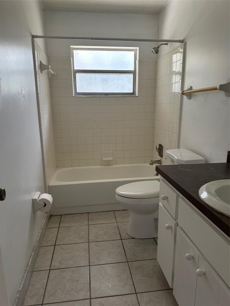 35415 OLD LAKE UNITY RD, FRUITLAND PARK, FL, 34731