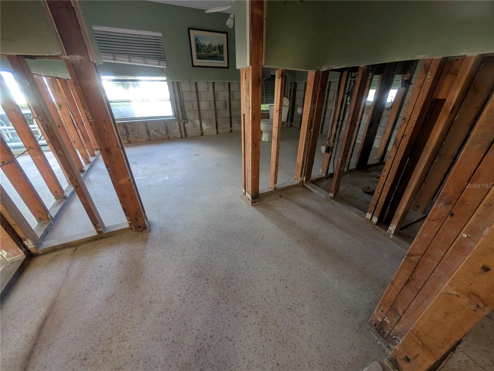 501 CRYSTAL DR, MADEIRA BEACH, FL, 33708