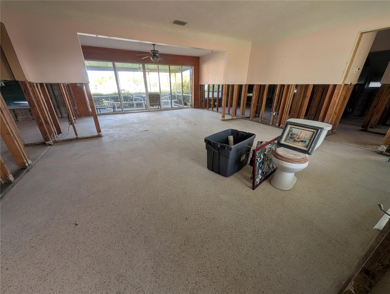 501 CRYSTAL DR, MADEIRA BEACH, FL, 33708