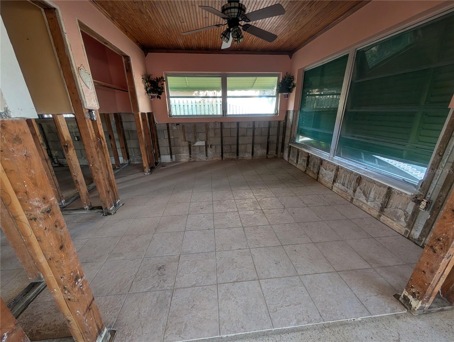 501 CRYSTAL DR, MADEIRA BEACH, FL, 33708