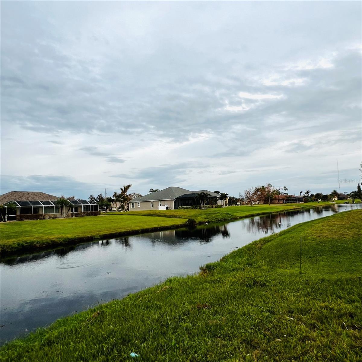 717 ROTONDA CIR, ROTONDA WEST, FL, 33947