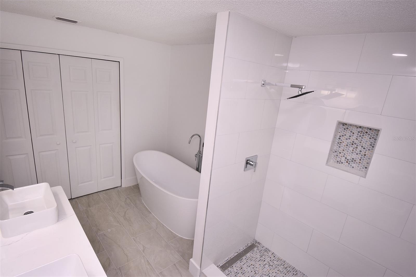 8815 PARLIAMENT CT, KISSIMMEE, FL, 34747