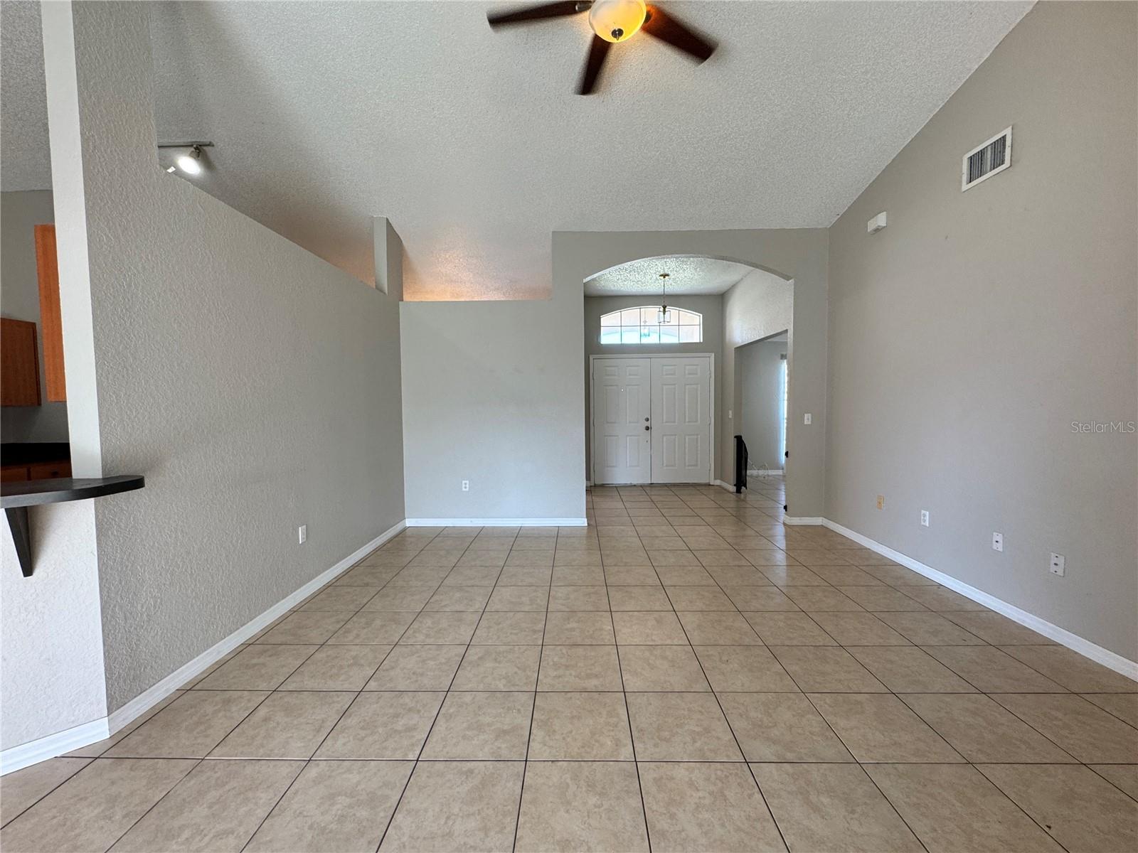817 HIGHLAND CREST LOOP, LAKE WALES, FL, 33853