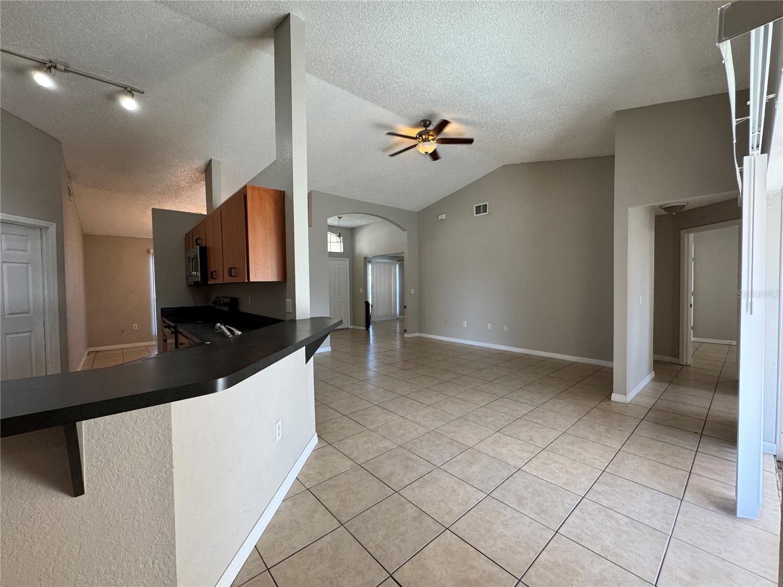 817 HIGHLAND CREST LOOP, LAKE WALES, FL, 33853