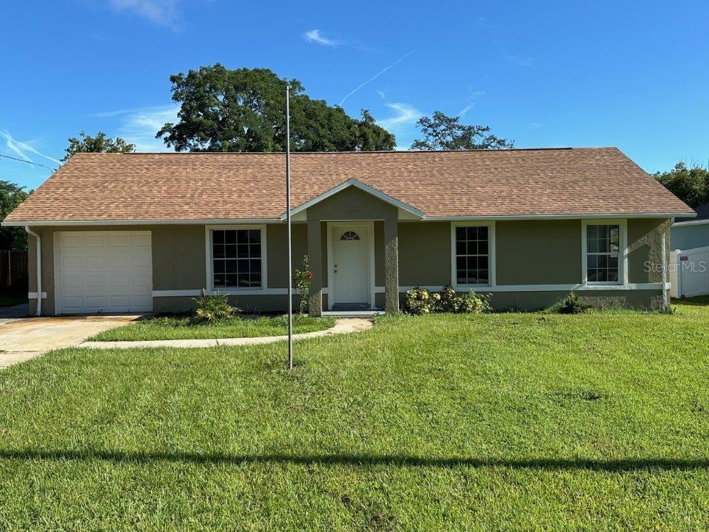 110 ANGELES RD, DEBARY, FL, 32713
