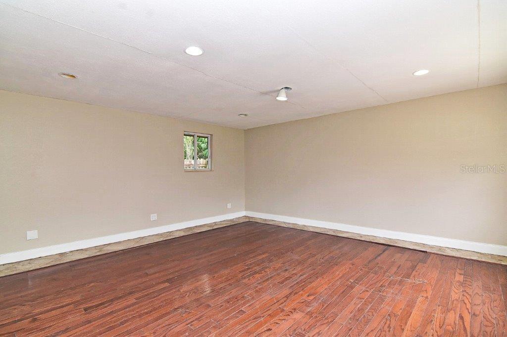 110 ANGELES RD, DEBARY, FL, 32713