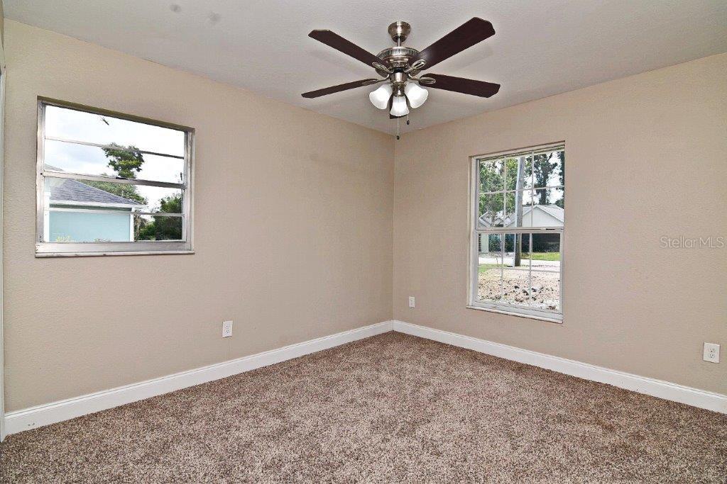 110 ANGELES RD, DEBARY, FL, 32713