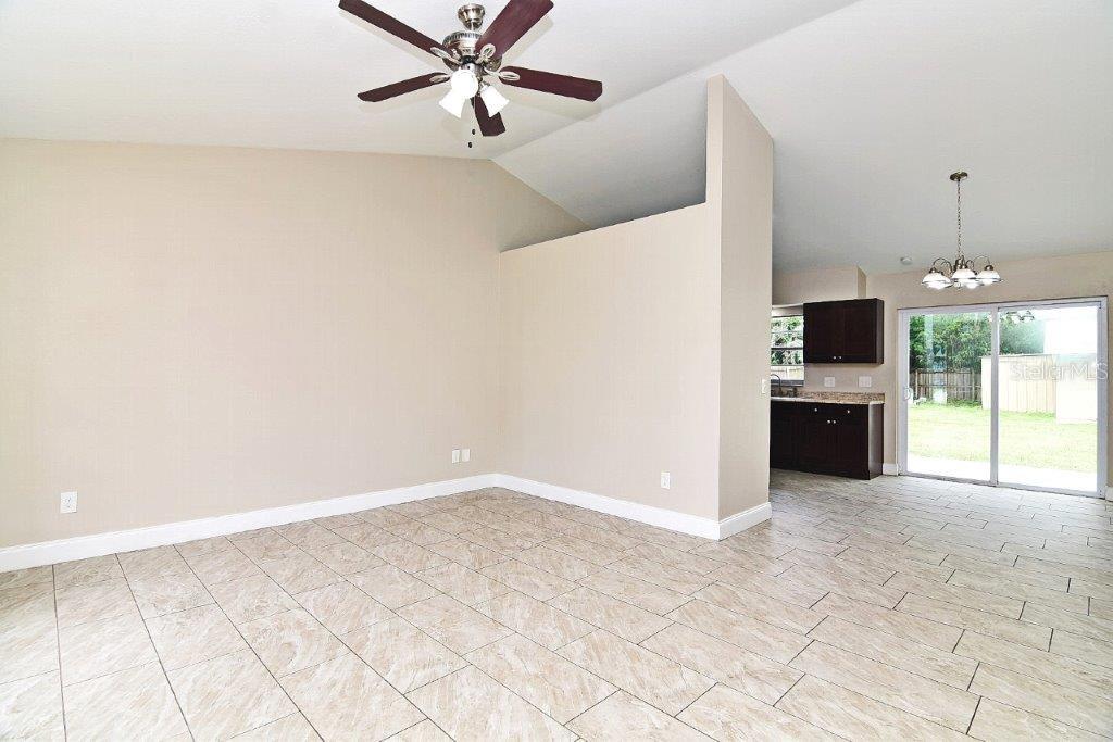 110 ANGELES RD, DEBARY, FL, 32713