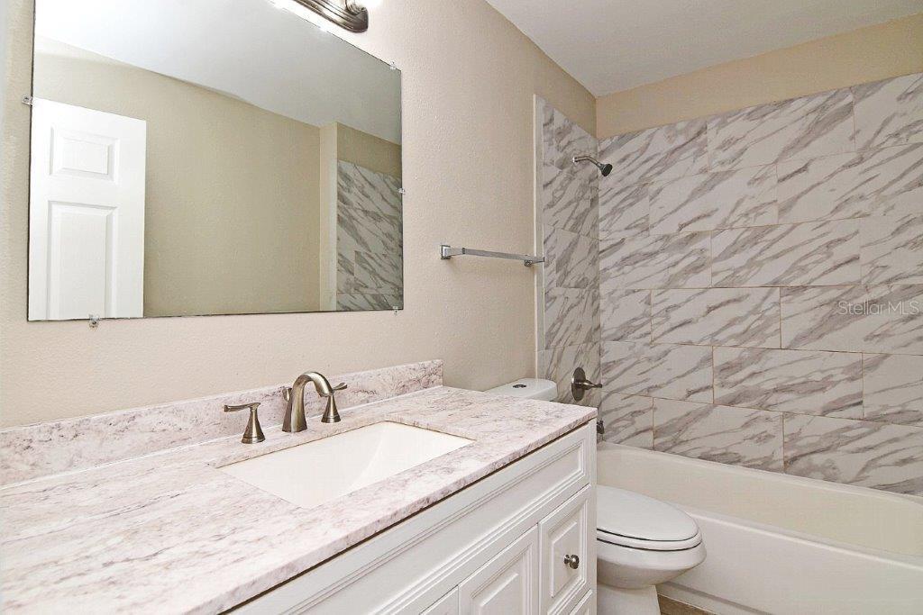 110 ANGELES RD, DEBARY, FL, 32713