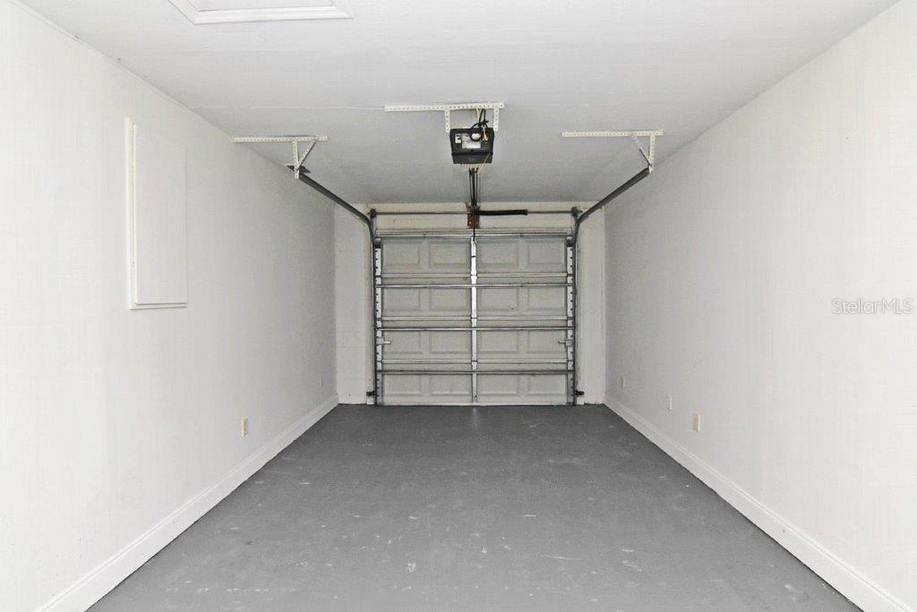 110 ANGELES RD, DEBARY, FL, 32713