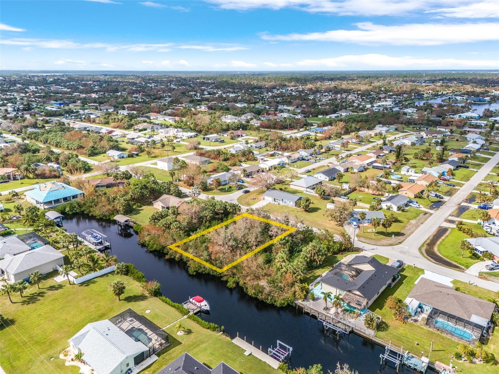 18786 ASHCROFT CIR, PORT CHARLOTTE, FL, 33948