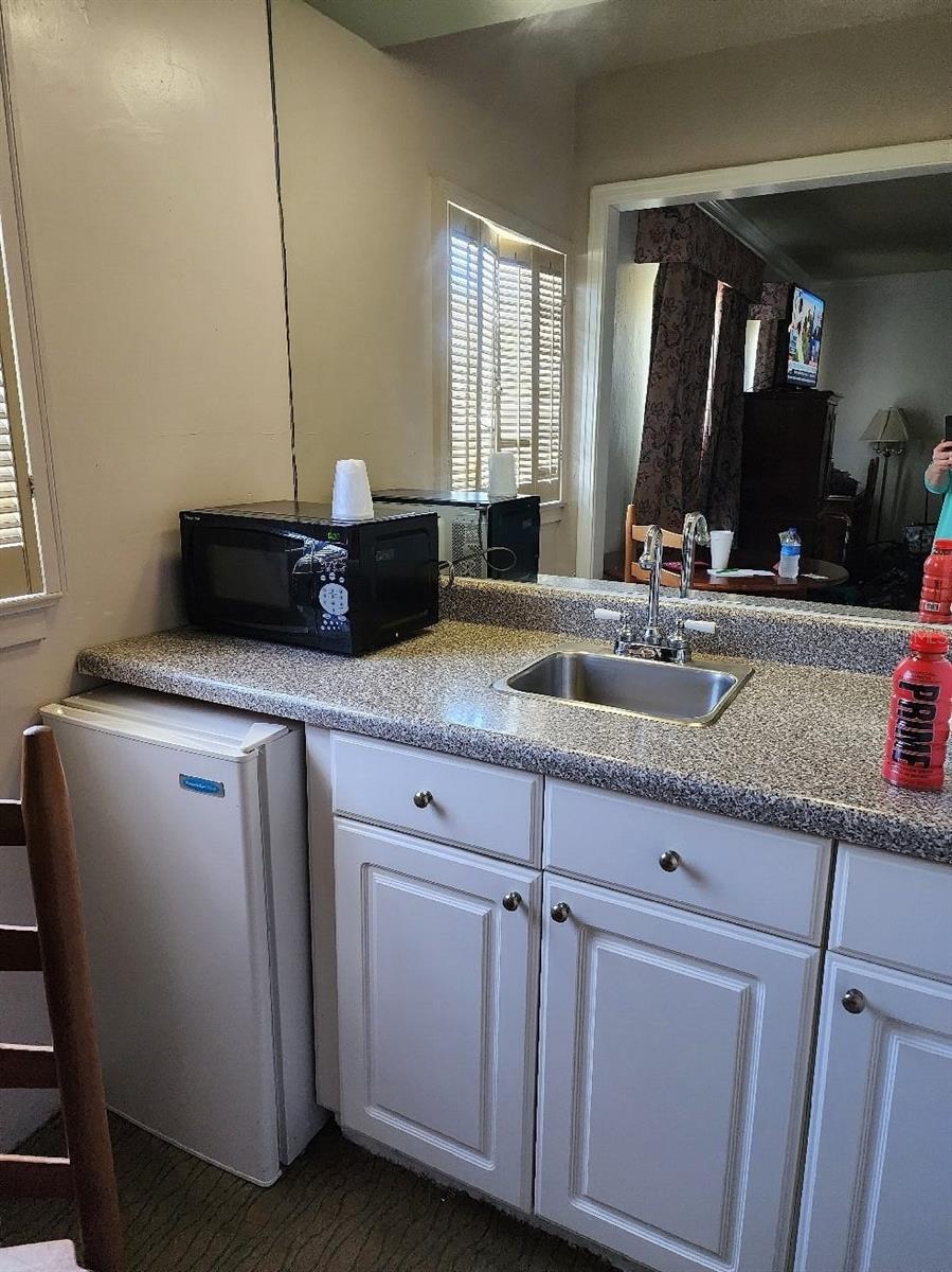 108 ROYAL PALM AVE, CLEWISTON, FL, 33440