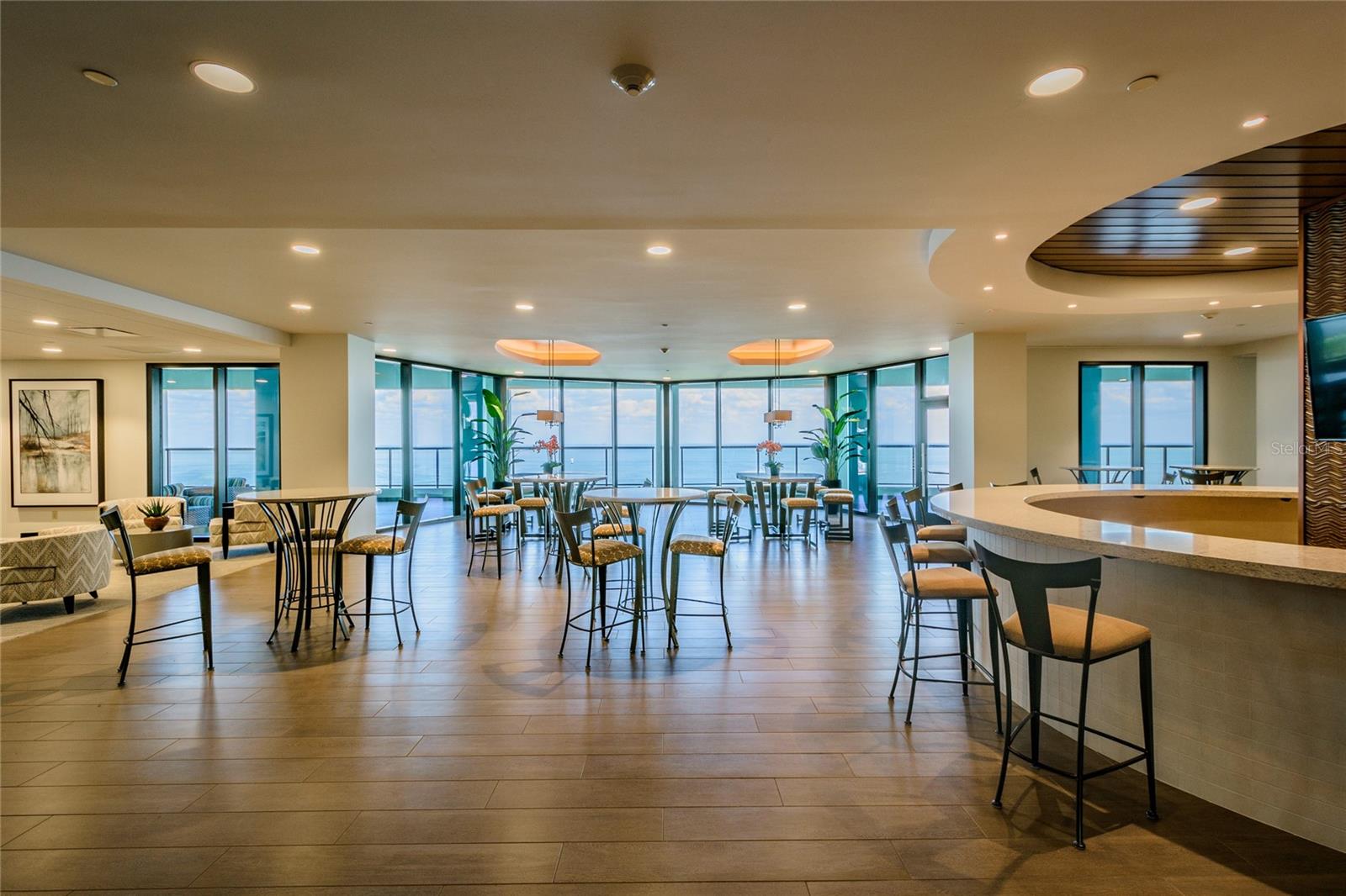 1 BEACH DR SE #2007, ST PETERSBURG, FL, 33701