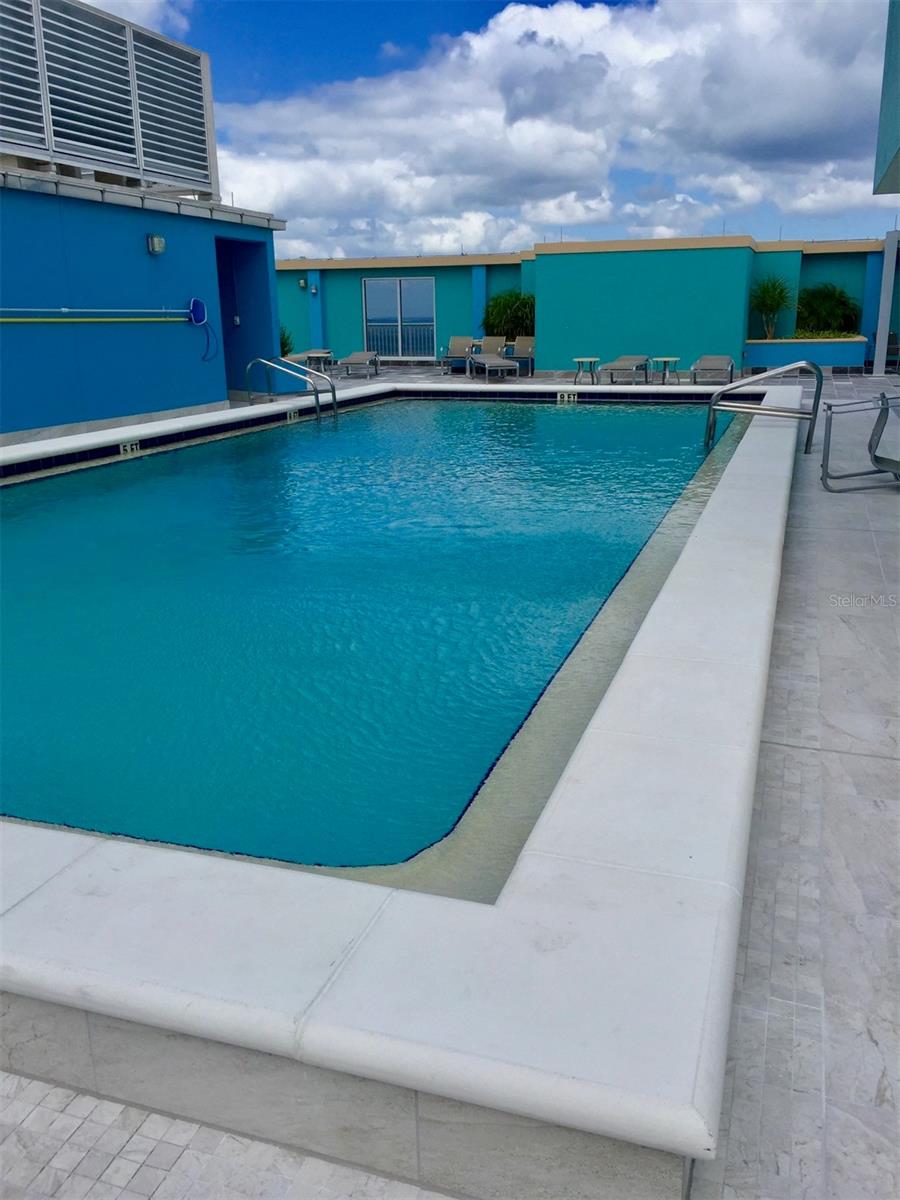 1 BEACH DR SE #2007, ST PETERSBURG, FL, 33701