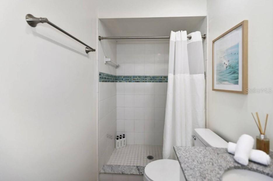 10075 W BAY ST, SEMINOLE, FL, 33776