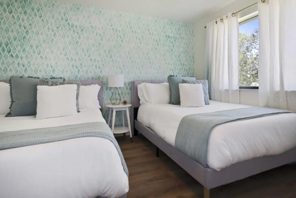 10075 W BAY ST, SEMINOLE, FL, 33776