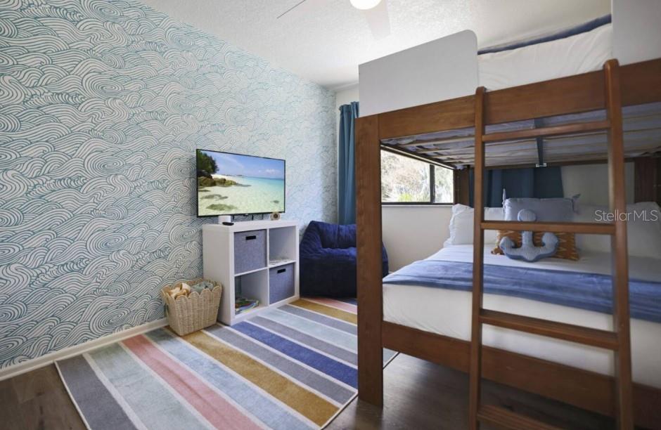 10075 W BAY ST, SEMINOLE, FL, 33776