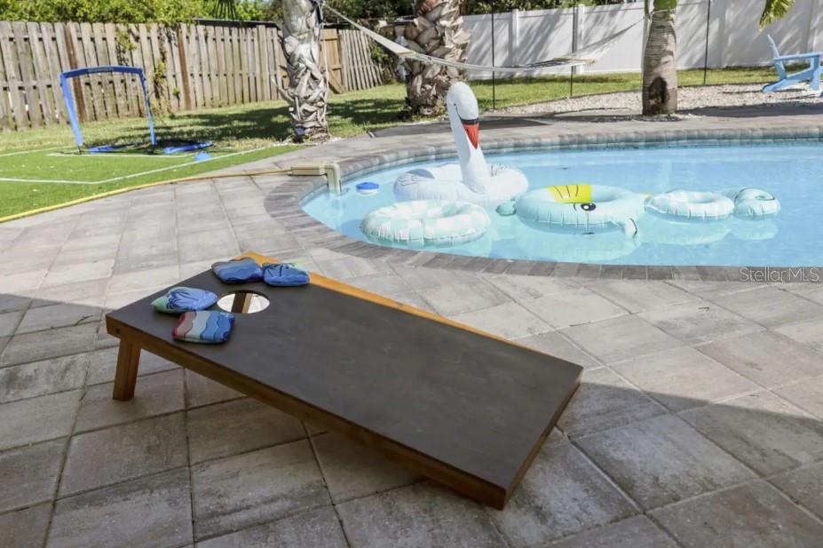 10075 W BAY ST, SEMINOLE, FL, 33776