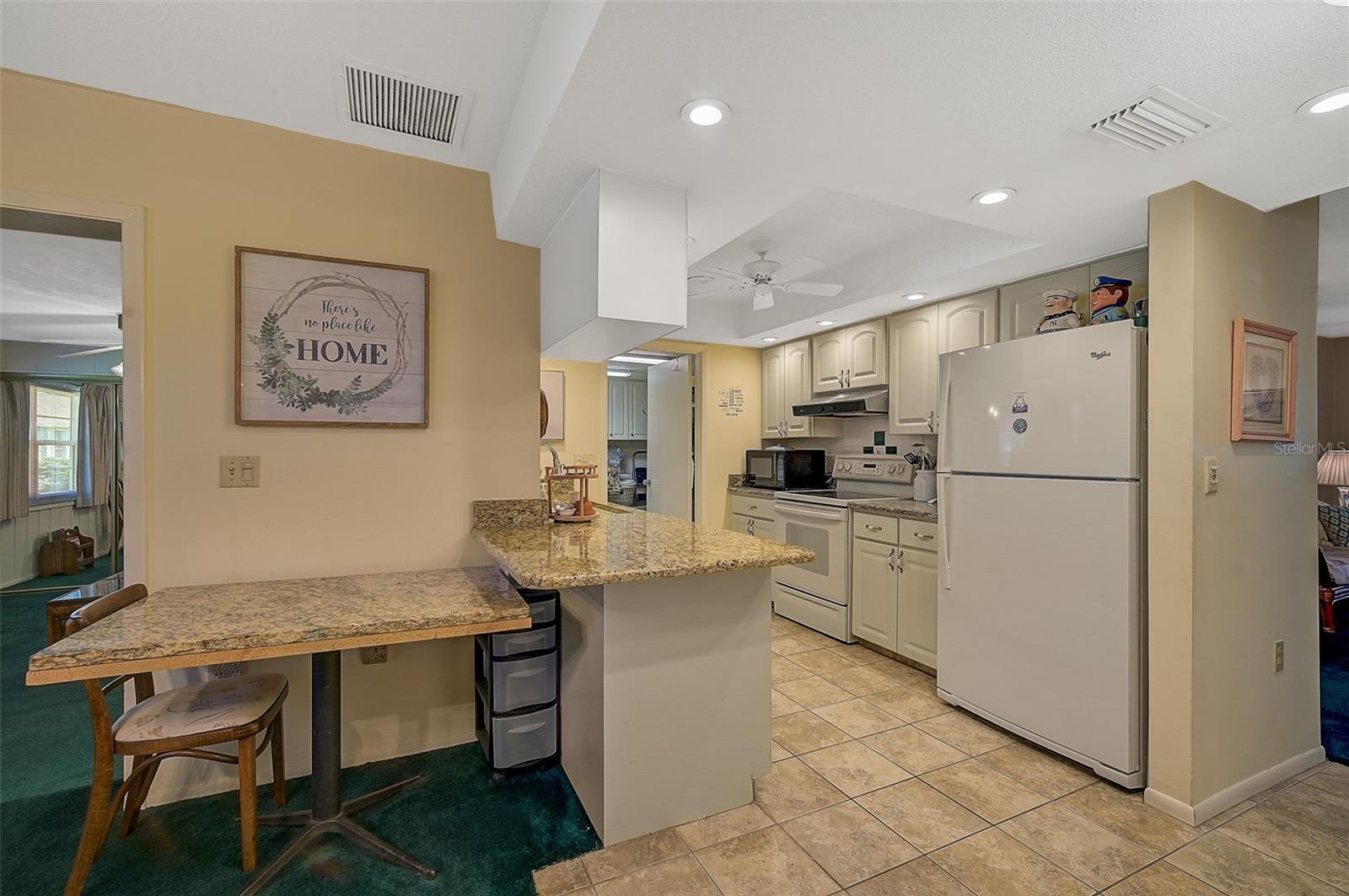 1402 GRAND BLVD #240, SARASOTA, FL, 34232