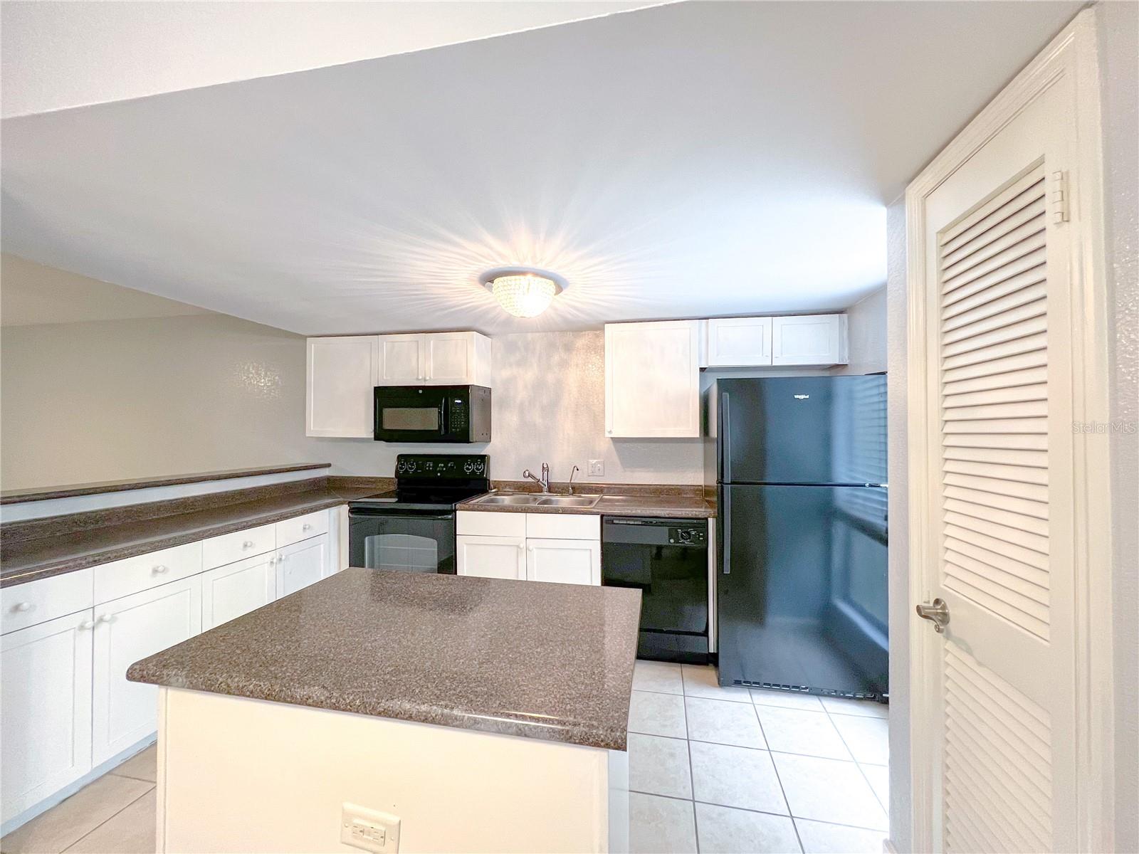 1810 NW 23RD BLVD #174, GAINESVILLE, FL, 32605