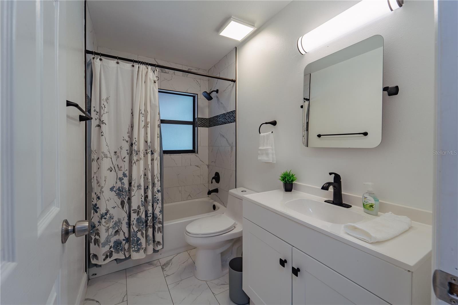 1020 HANFORD DR, DELTONA, FL, 32738