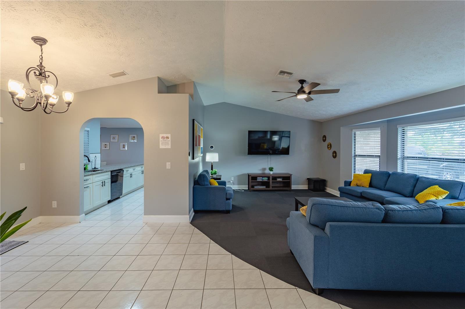 1020 HANFORD DR, DELTONA, FL, 32738