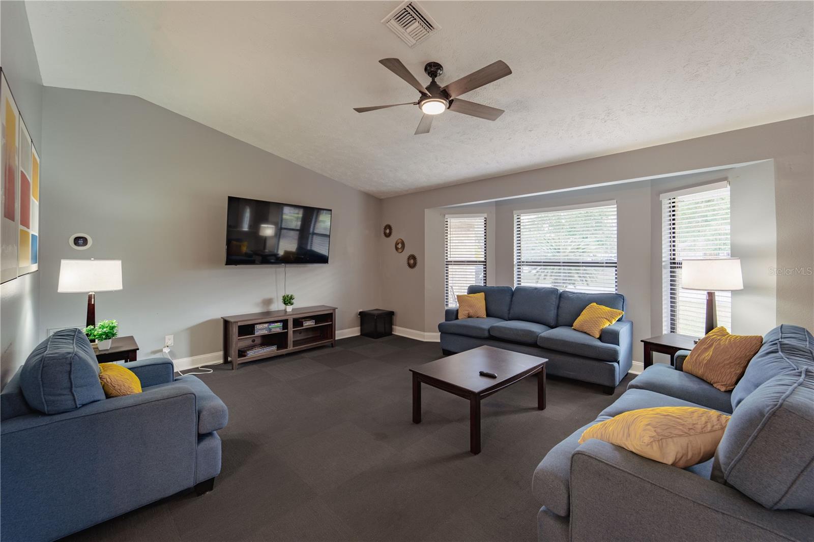 1020 HANFORD DR, DELTONA, FL, 32738