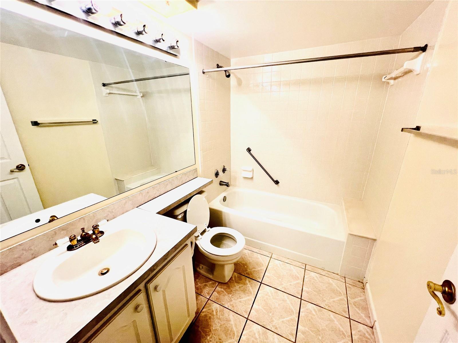 1308 PINE RIDGE CIR E #E3, TARPON SPRINGS, FL, 34688