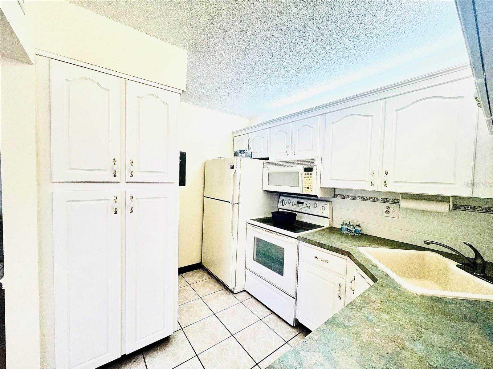 1308 PINE RIDGE CIR E #E3, TARPON SPRINGS, FL, 34688