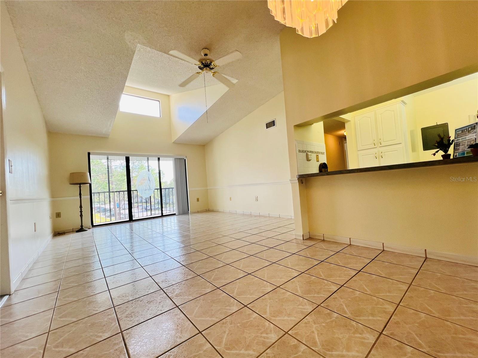 1308 PINE RIDGE CIR E #E3, TARPON SPRINGS, FL, 34688