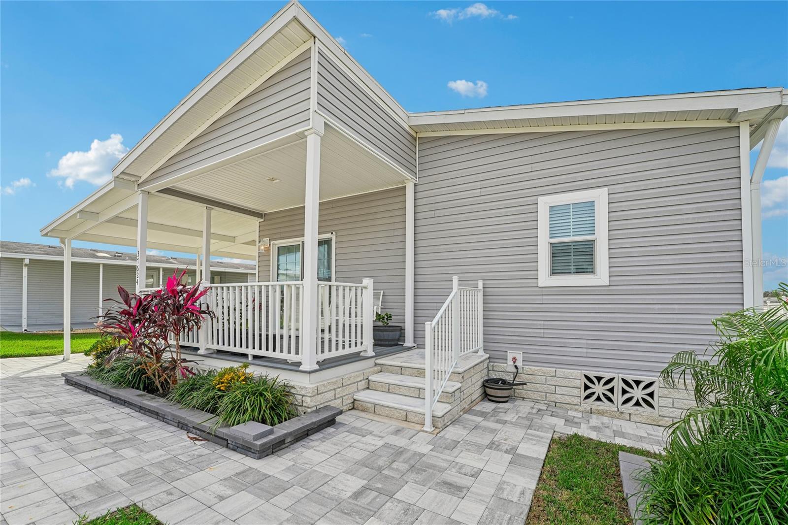 37624 LANDIS AVE, ZEPHYRHILLS, FL, 33541