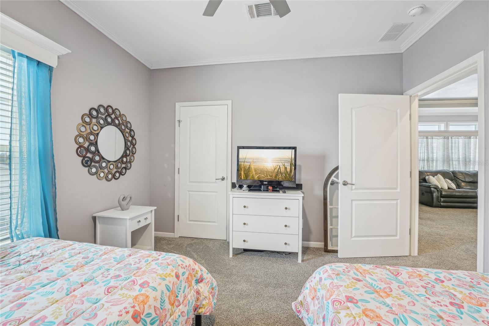 37624 LANDIS AVE, ZEPHYRHILLS, FL, 33541