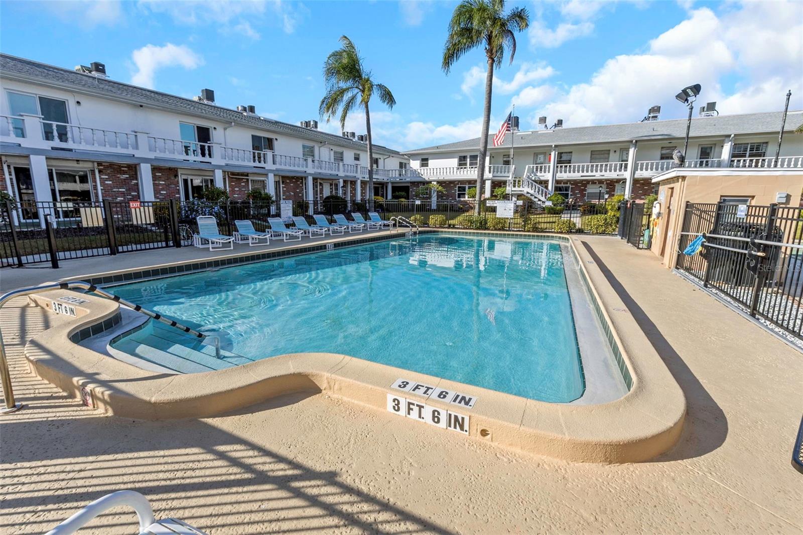 4742 AZALEA DR #106, NEW PORT RICHEY, FL, 34652