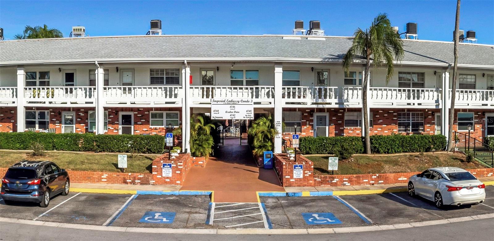 4742 AZALEA DR #106, NEW PORT RICHEY, FL, 34652