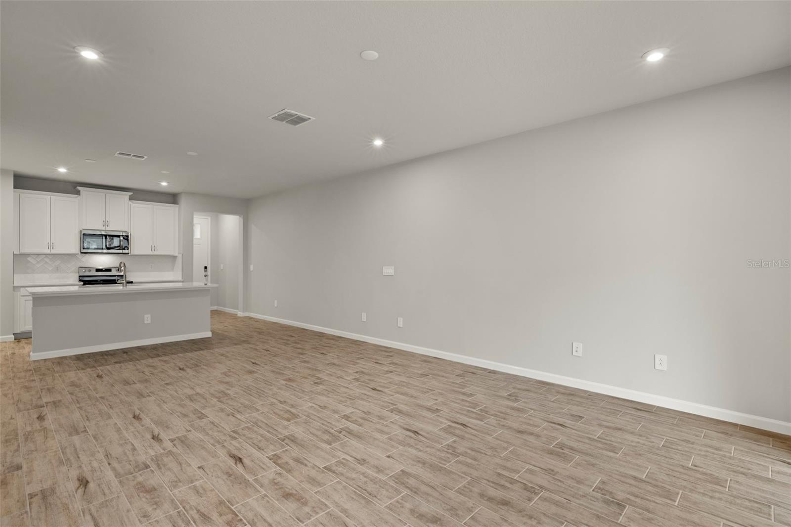 5620 BROOKLET WOODS DR, WESLEY CHAPEL, FL, 33545