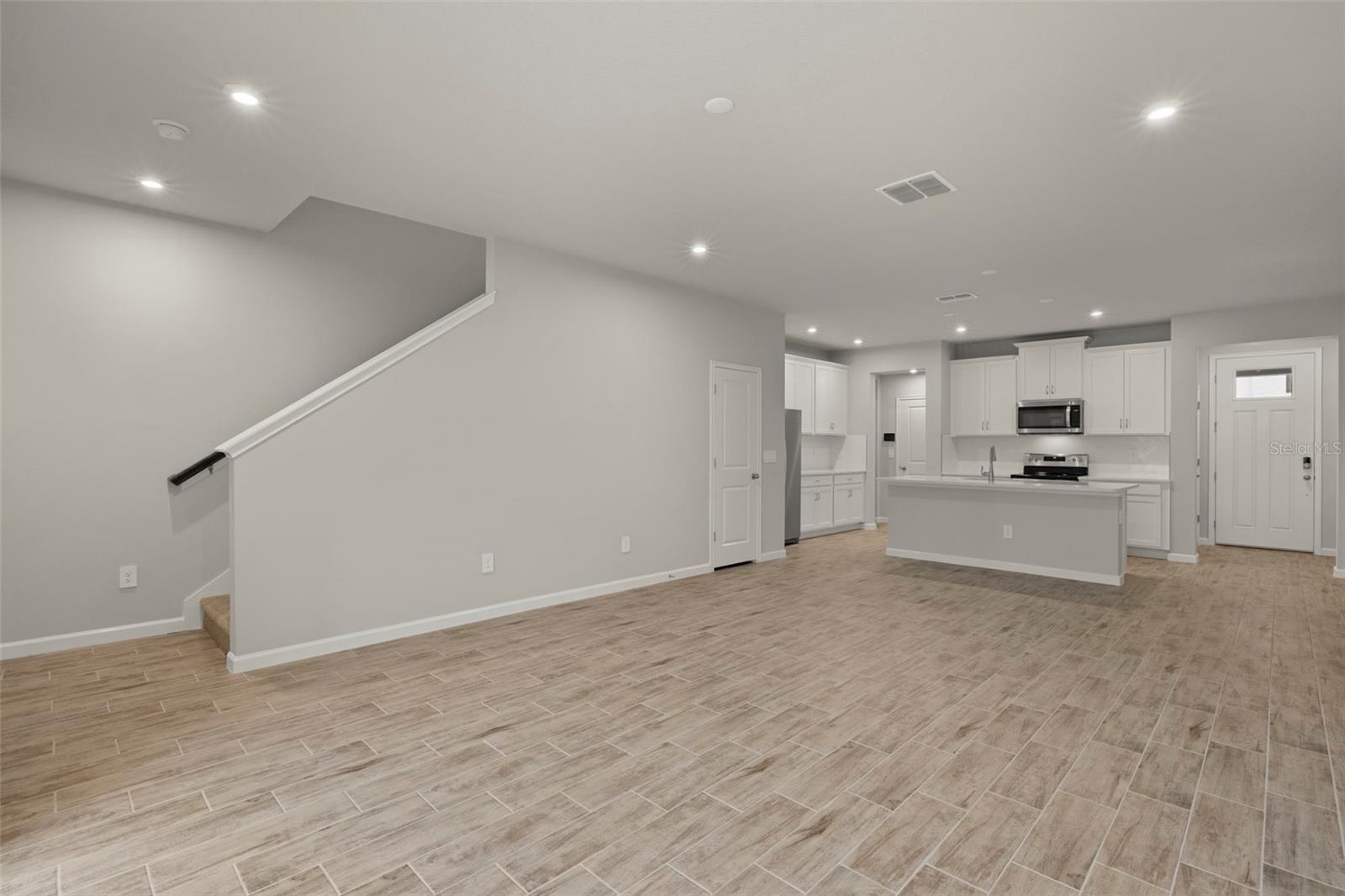 5620 BROOKLET WOODS DR, WESLEY CHAPEL, FL, 33545