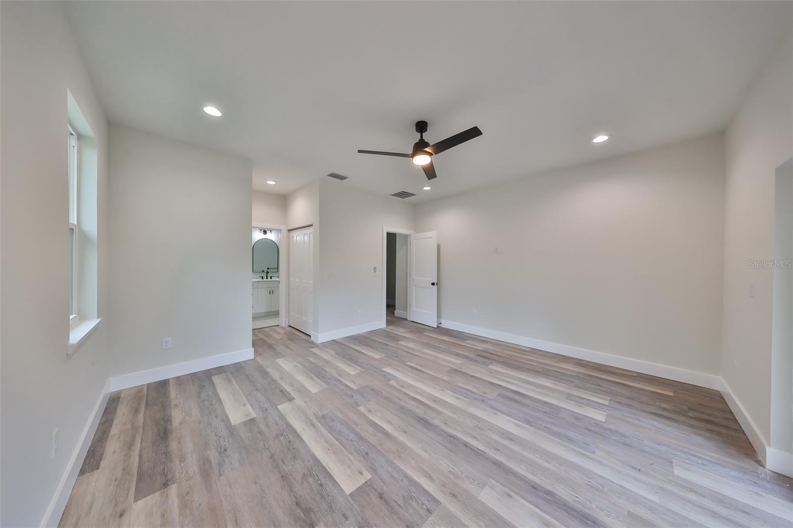 1906 CHERRY ST W #1, TAMPA, FL, 33607