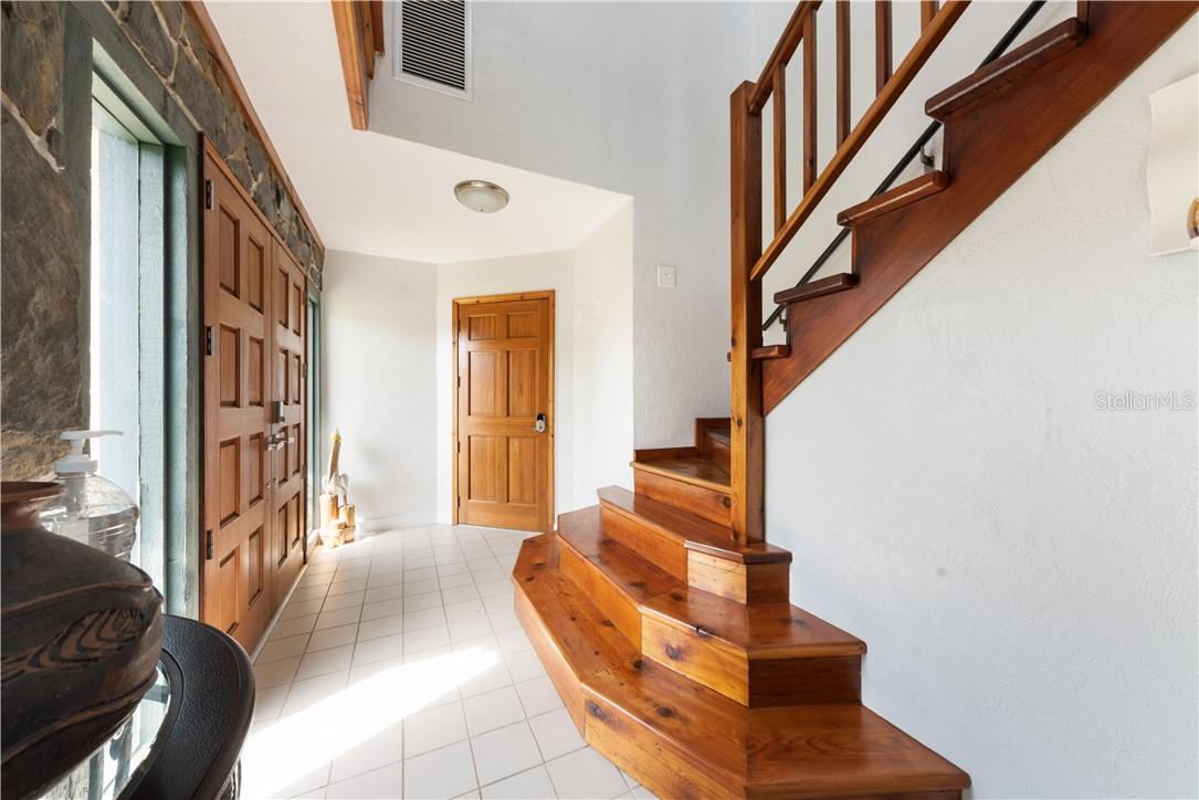 17601 1ST ST E, REDINGTON SHORES, FL, 33708