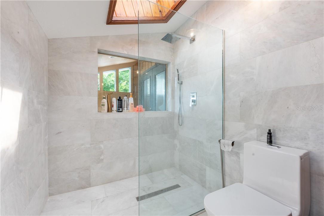 17601 1ST ST E, REDINGTON SHORES, FL, 33708