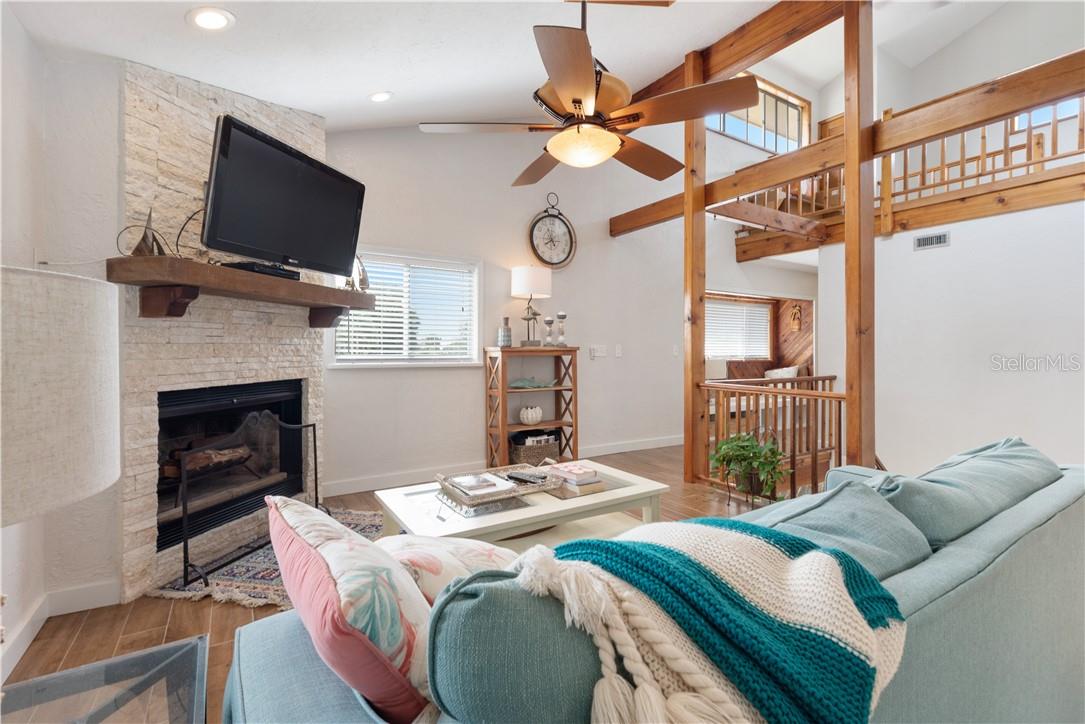 17601 1ST ST E, REDINGTON SHORES, FL, 33708