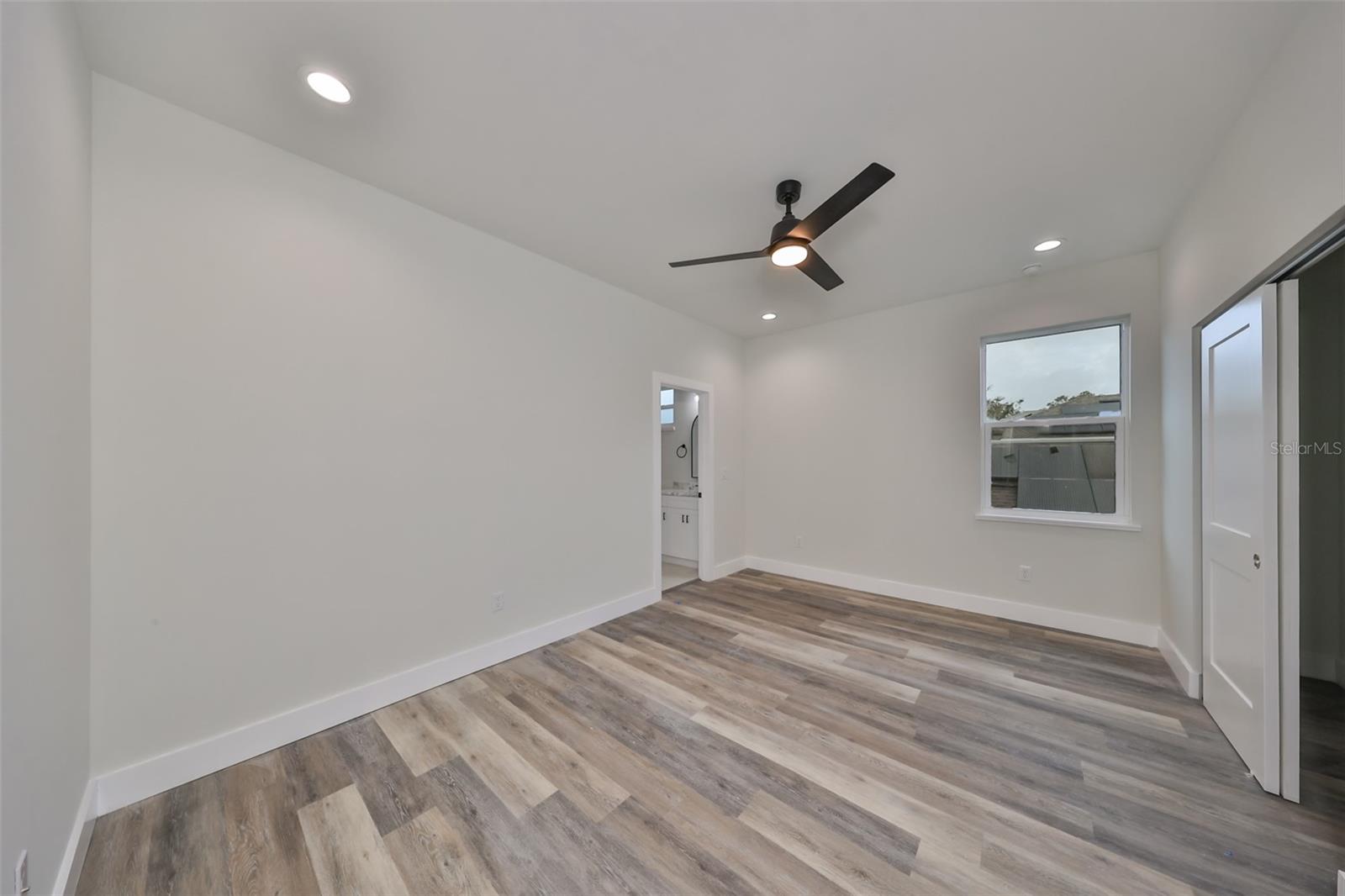 1906 CHERRY ST W #2, TAMPA, FL, 33607